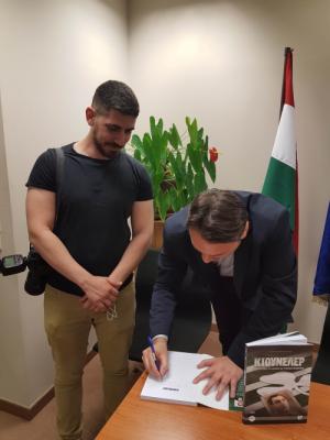 Künsztler - Könyvbemutató